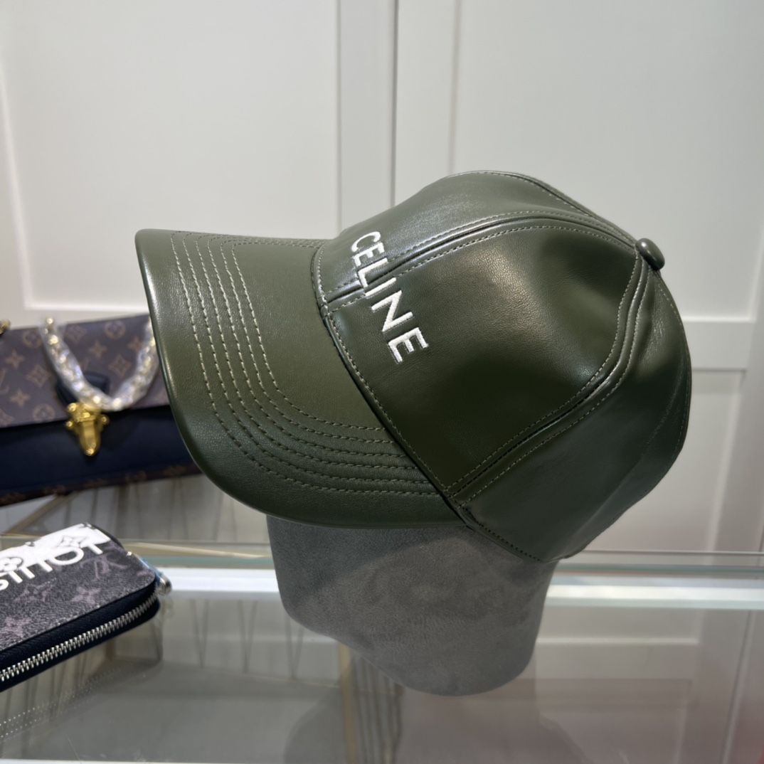 Celine Cap - PerfectKickZ