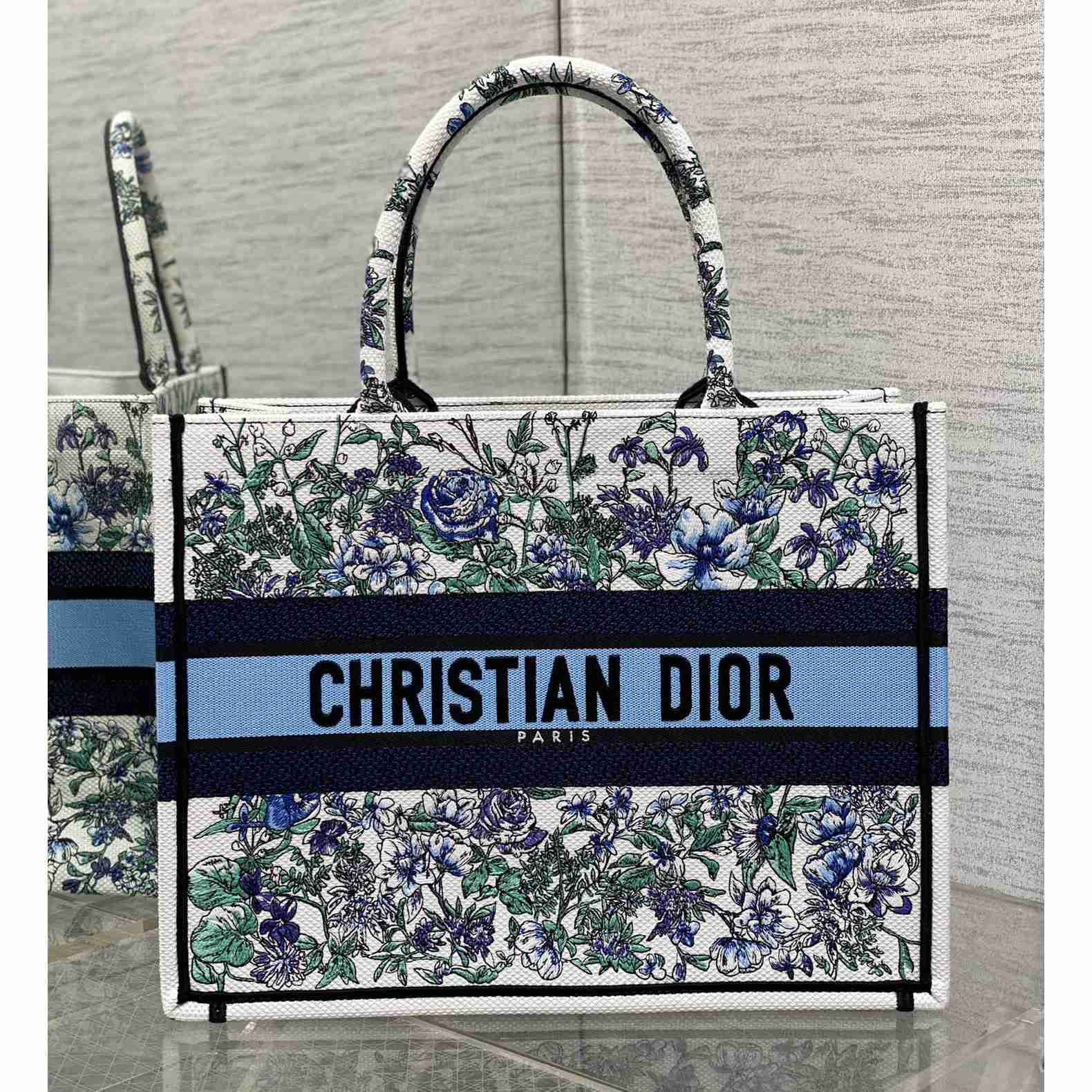 Dior Medium Dior Book Tote - PerfectKickZ