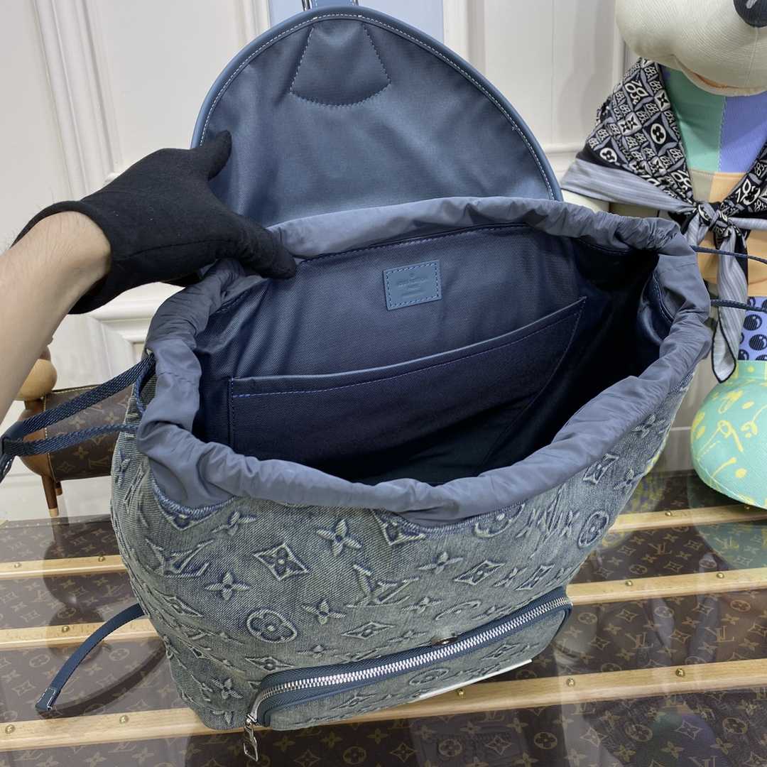 Louis Vuitton Montsouris Backpack  (32*40*19cm)M22534 - PerfectKickZ