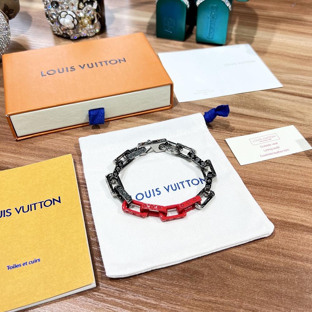 Louis Vuitton Monogram Chain Bracelet    MP3199 - PerfectKickZ