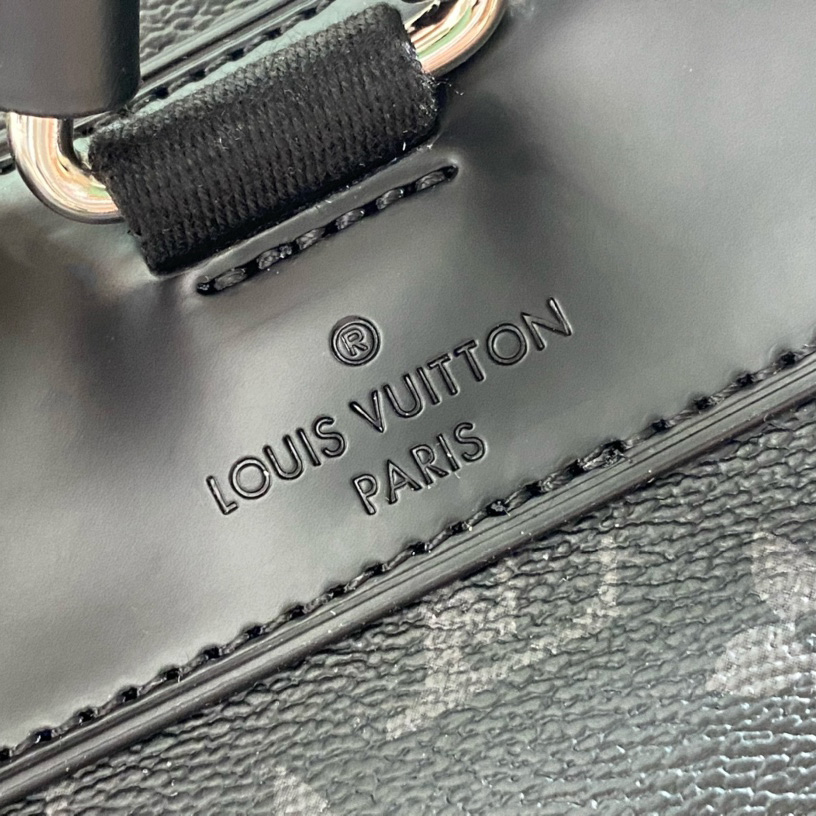 Louis Vuitton Monogram Montsouris Backpack(38 x 44 x 21cm)   M41379 - PerfectKickZ