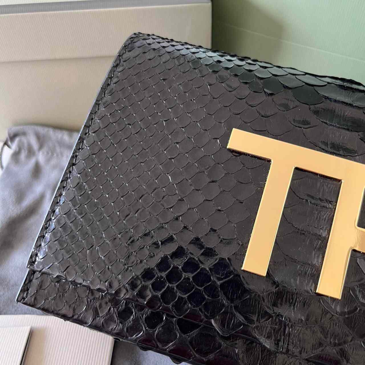 Tom Ford Leather TF Bag (21-13-6cm) - PerfectKickZ