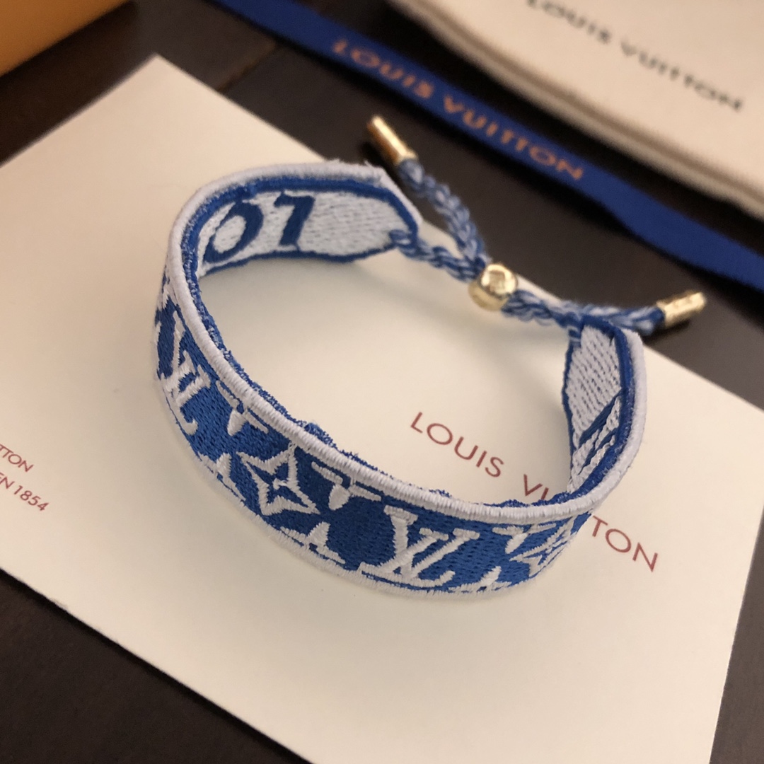 Louis Vuitton LV Buddy Bracelet    M1056Z - PerfectKickZ