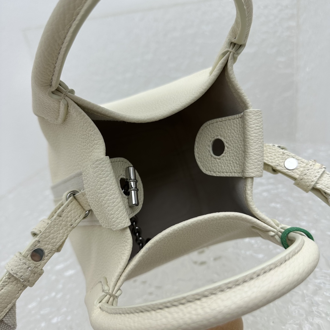 Loro Piana Micro Bale Bag  (14cm*14cm*18cm) - PerfectKickZ