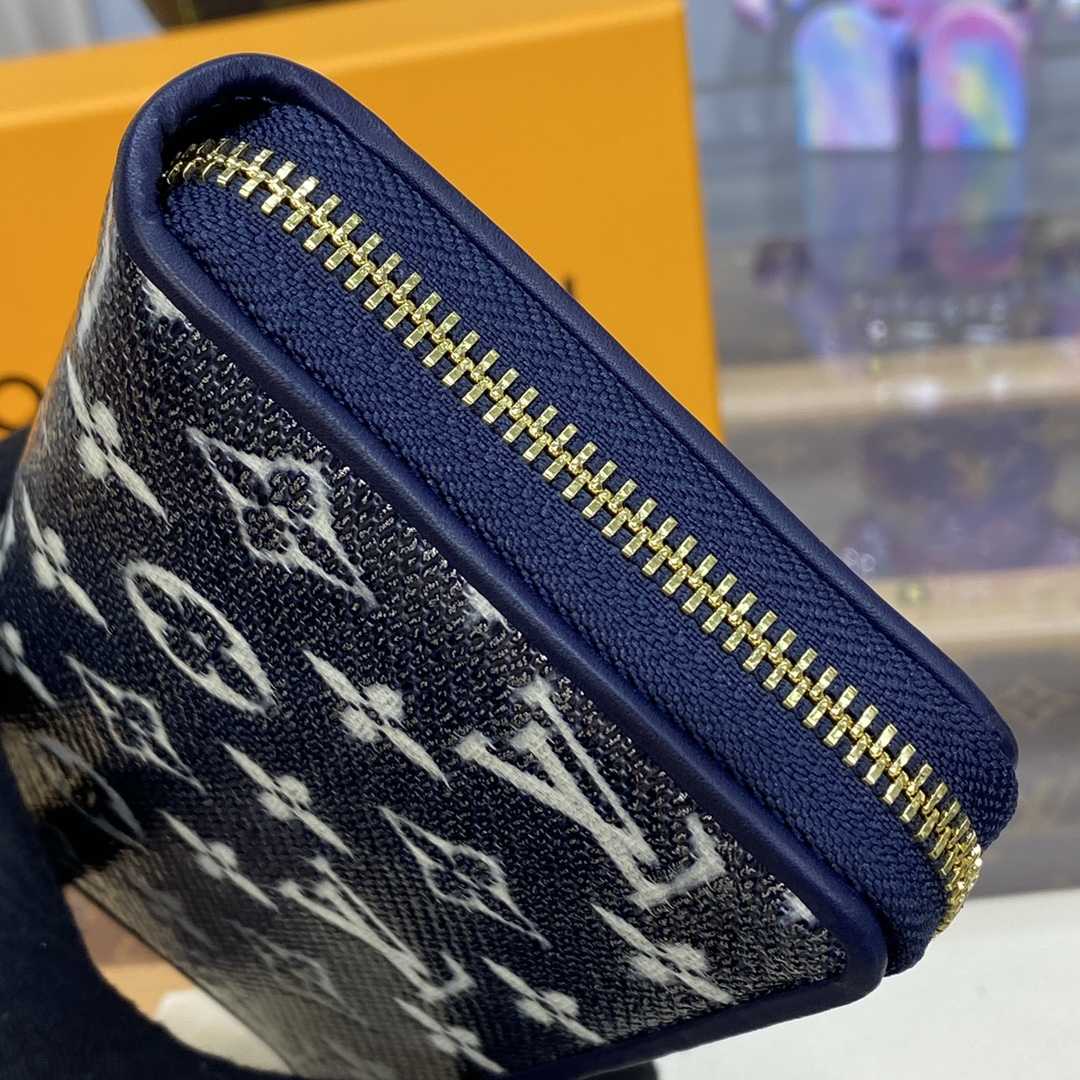 Louis Vuitton Zippy Wallet (19.5 x 10.5 x 2.5 cm)   M82468 - 