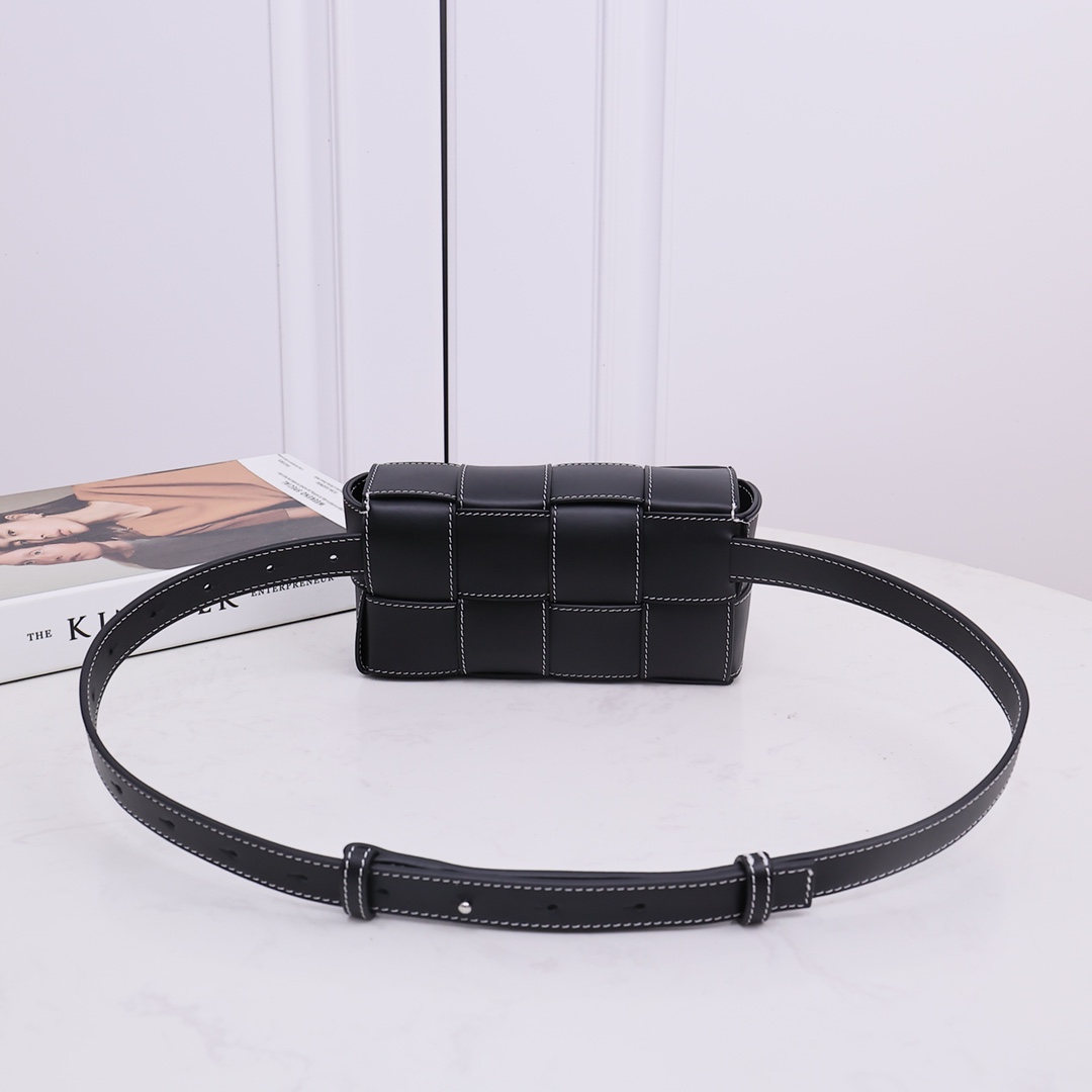 Bottega Veneta Cassette Belt Bag - PerfectKickZ