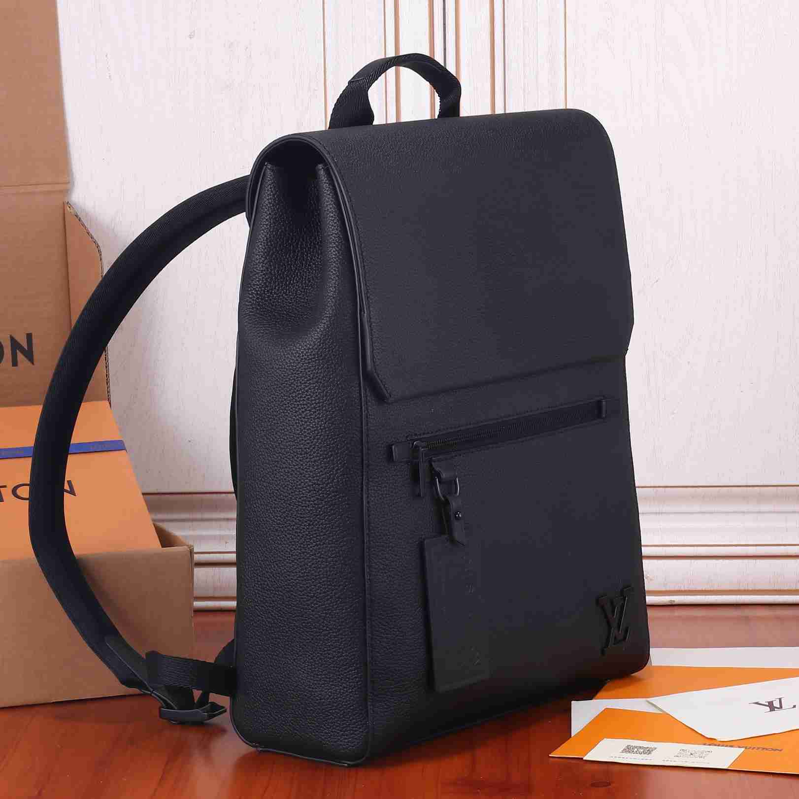 Louis Vuitton Fastline Backpack    M21367 - PerfectKickZ