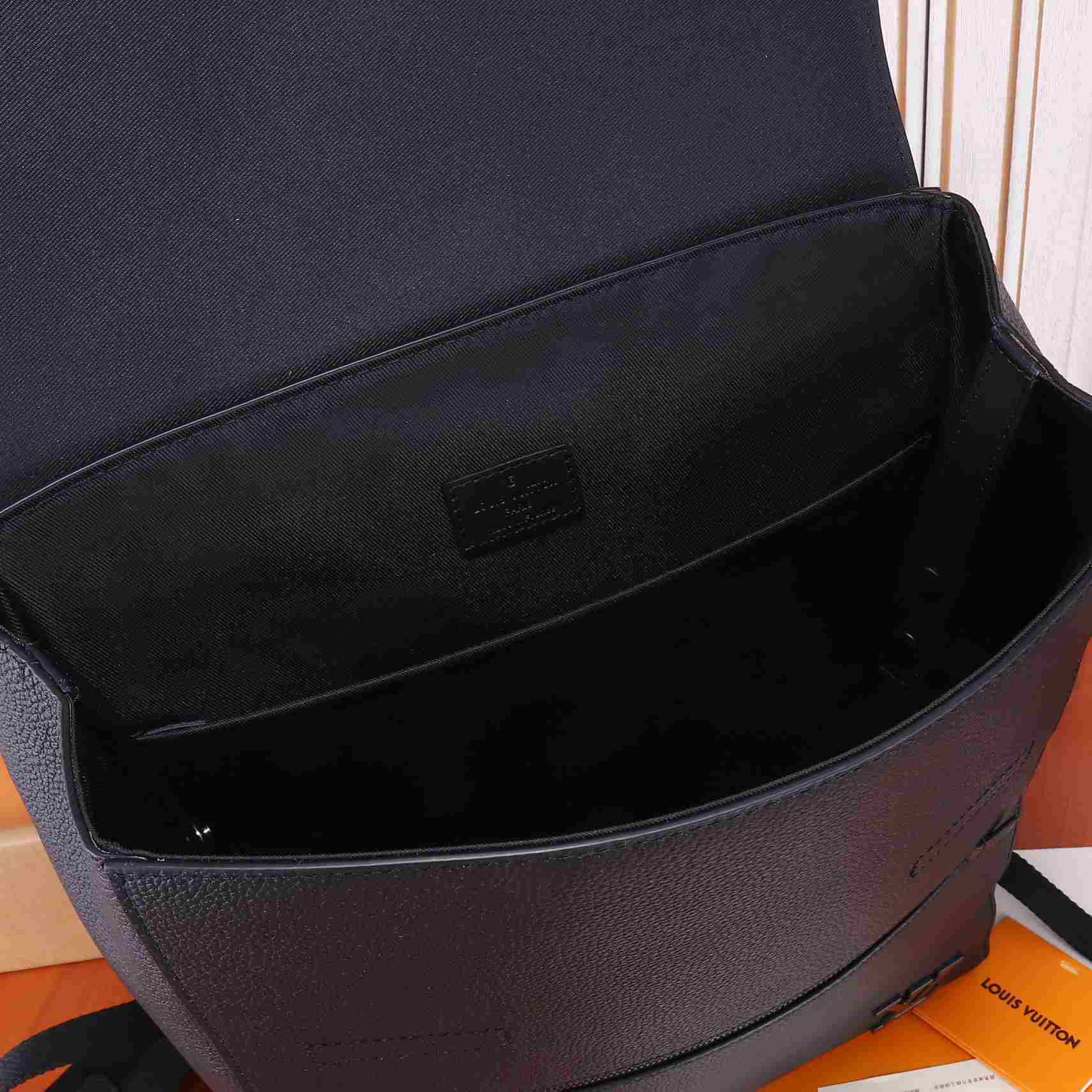 Louis Vuitton Fastline Backpack    M21367 - PerfectKickZ