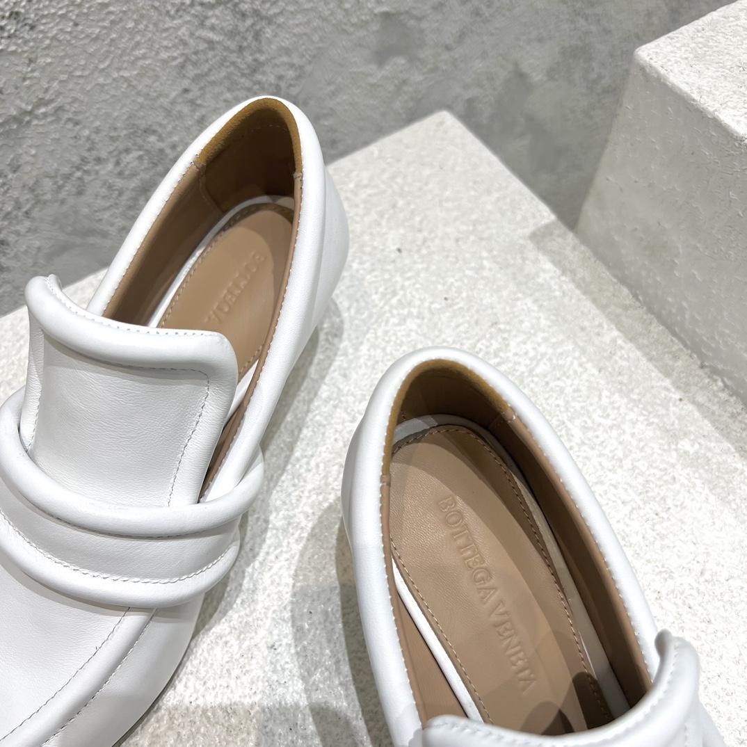 Bottega Veneta Spada Pump - PerfectKickZ