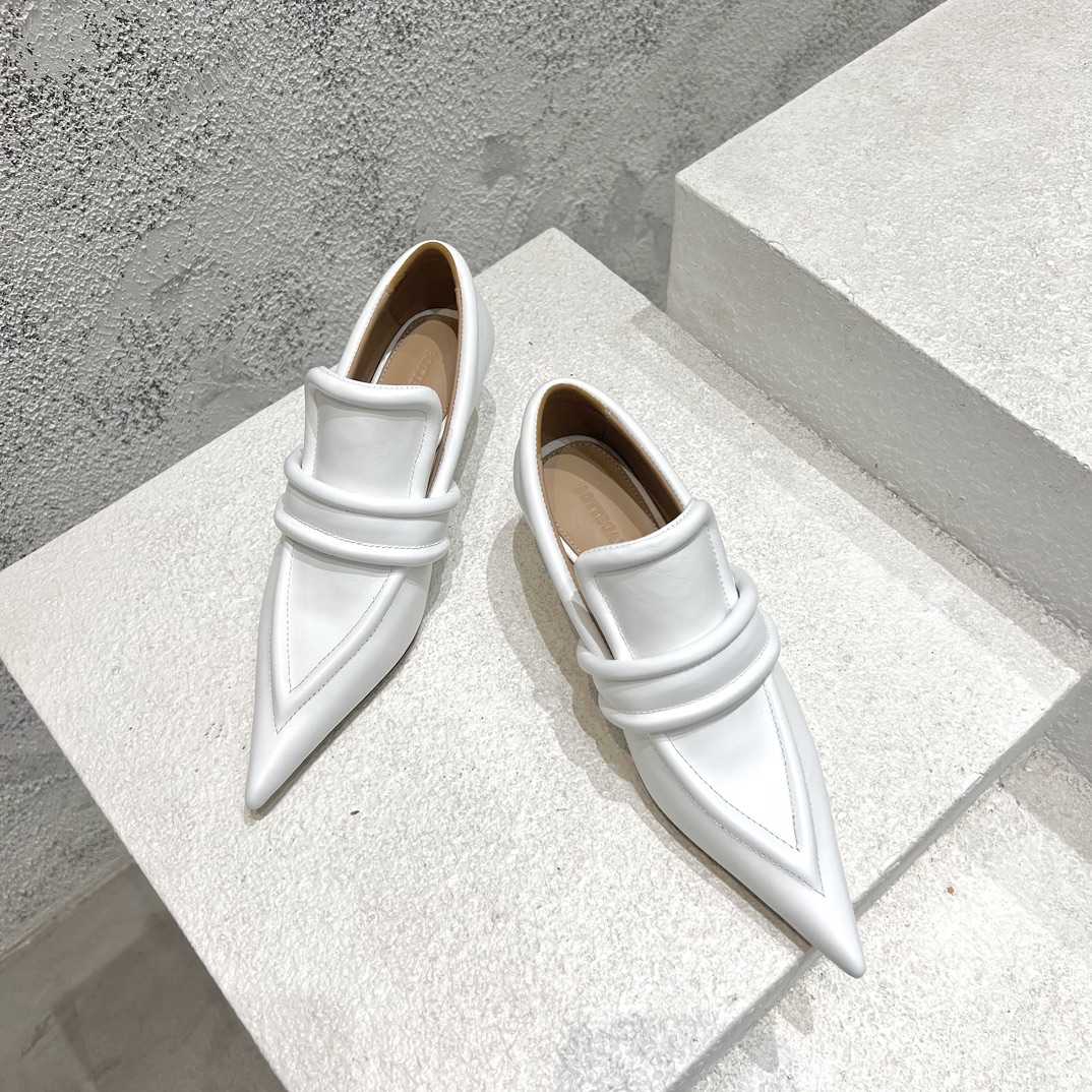 Bottega Veneta Spada Pump - PerfectKickZ