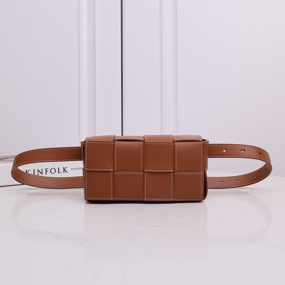 Bottega Veneta Cassette Belt Bag - PerfectKickZ