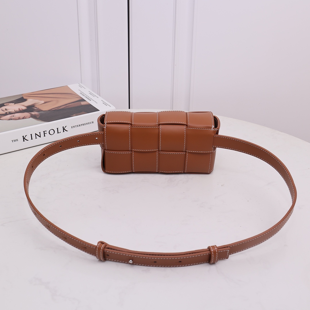 Bottega Veneta Cassette Belt Bag - PerfectKickZ