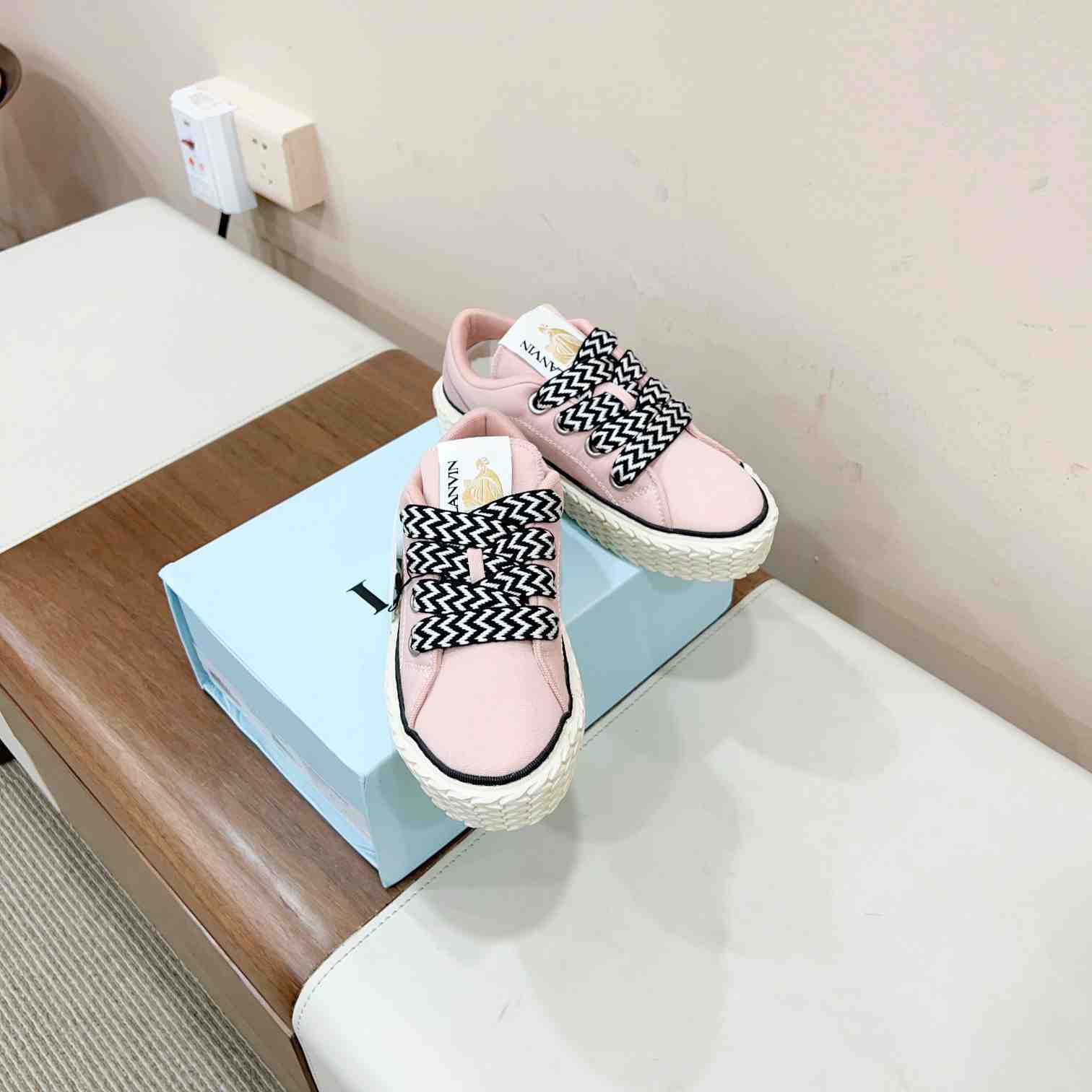 Lanvin Low-top Lace-up Sneakers - PerfectKickZ