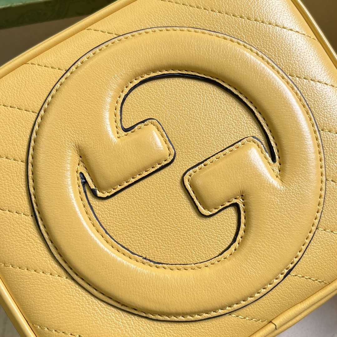 Gucci Blondie Top Handle Bag (17-15-9cm) - PerfectKickZ