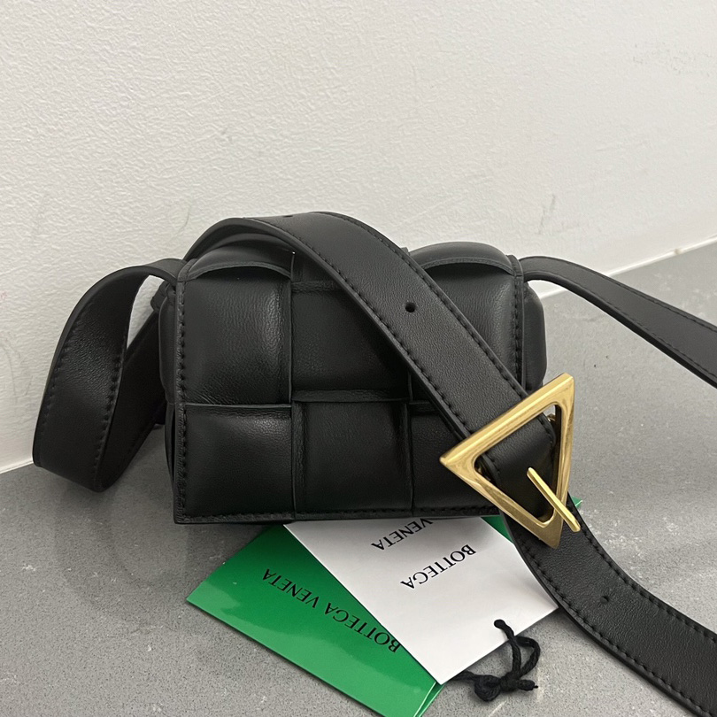 Bottega Veneta Padded Cassette Bag(12*8*4cm) - PerfectKickZ