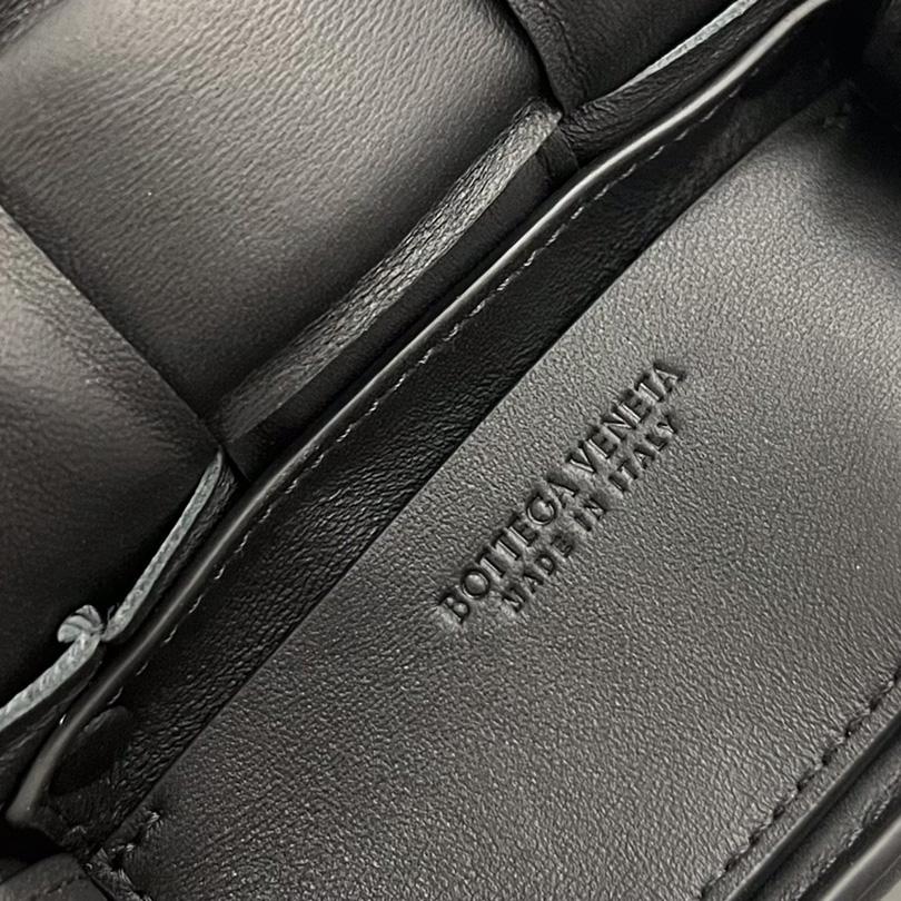 Bottega Veneta Padded Cassette Bag(12*8*4cm) - PerfectKickZ