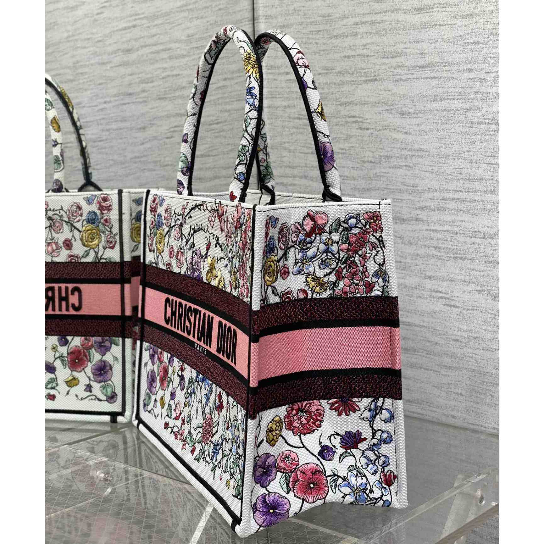 Dior Medium Dior Book Tote - PerfectKickZ