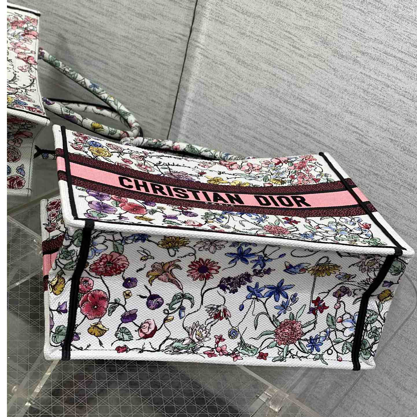 Dior Medium Dior Book Tote - PerfectKickZ