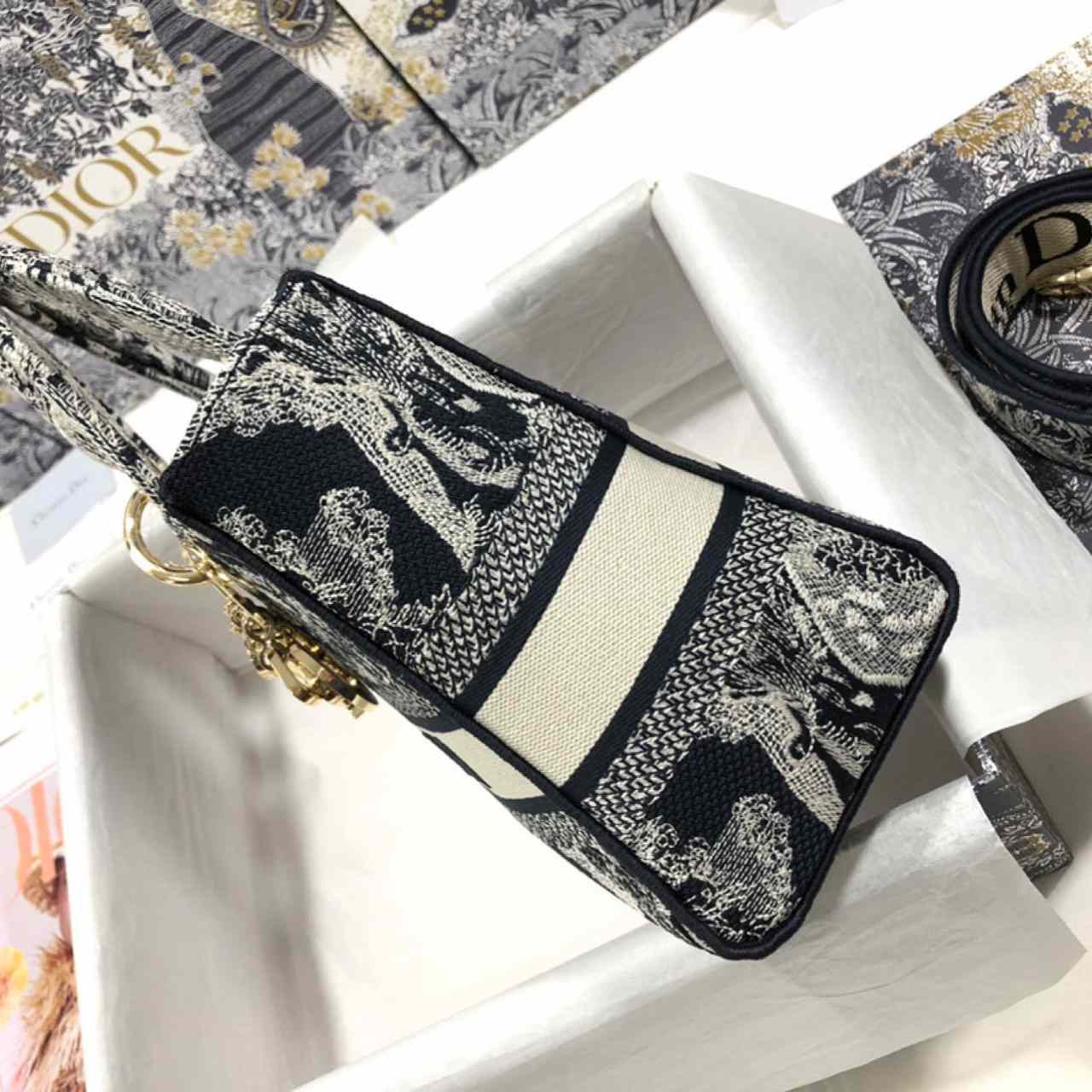 Dior Medium Lady D-lite Bag( 24--20-11cm) - PerfectKickZ
