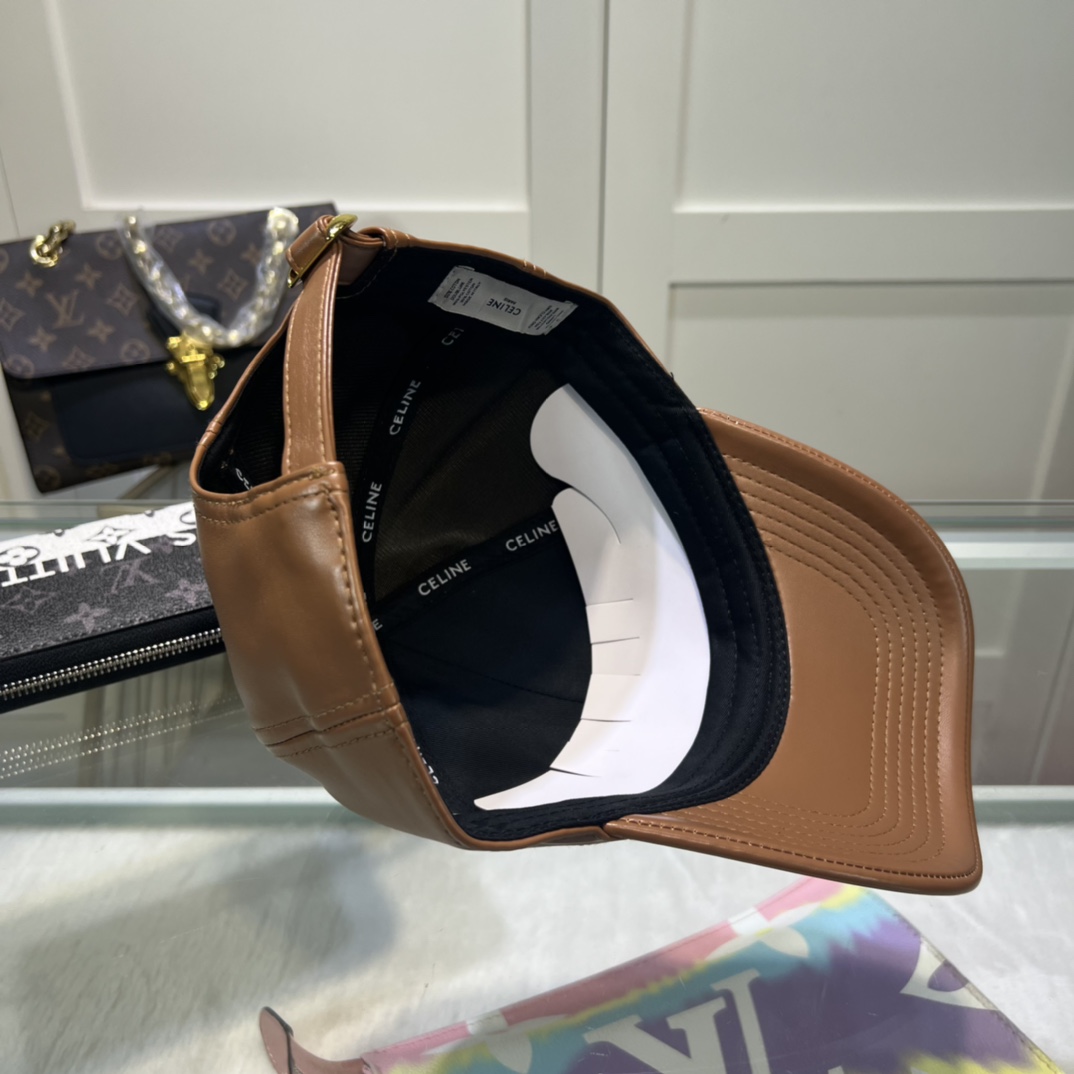 Celine Cap - PerfectKickZ