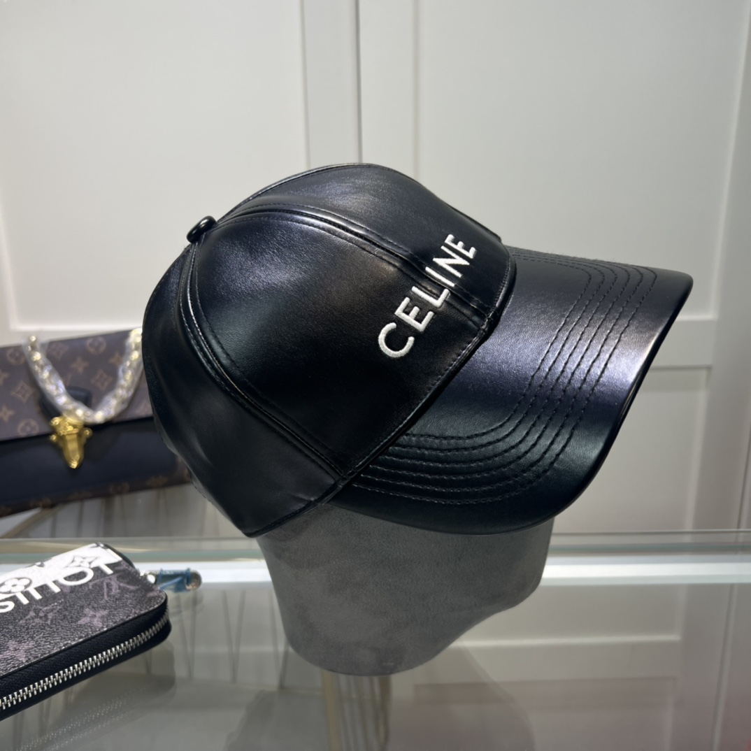Celine Cap - PerfectKickZ