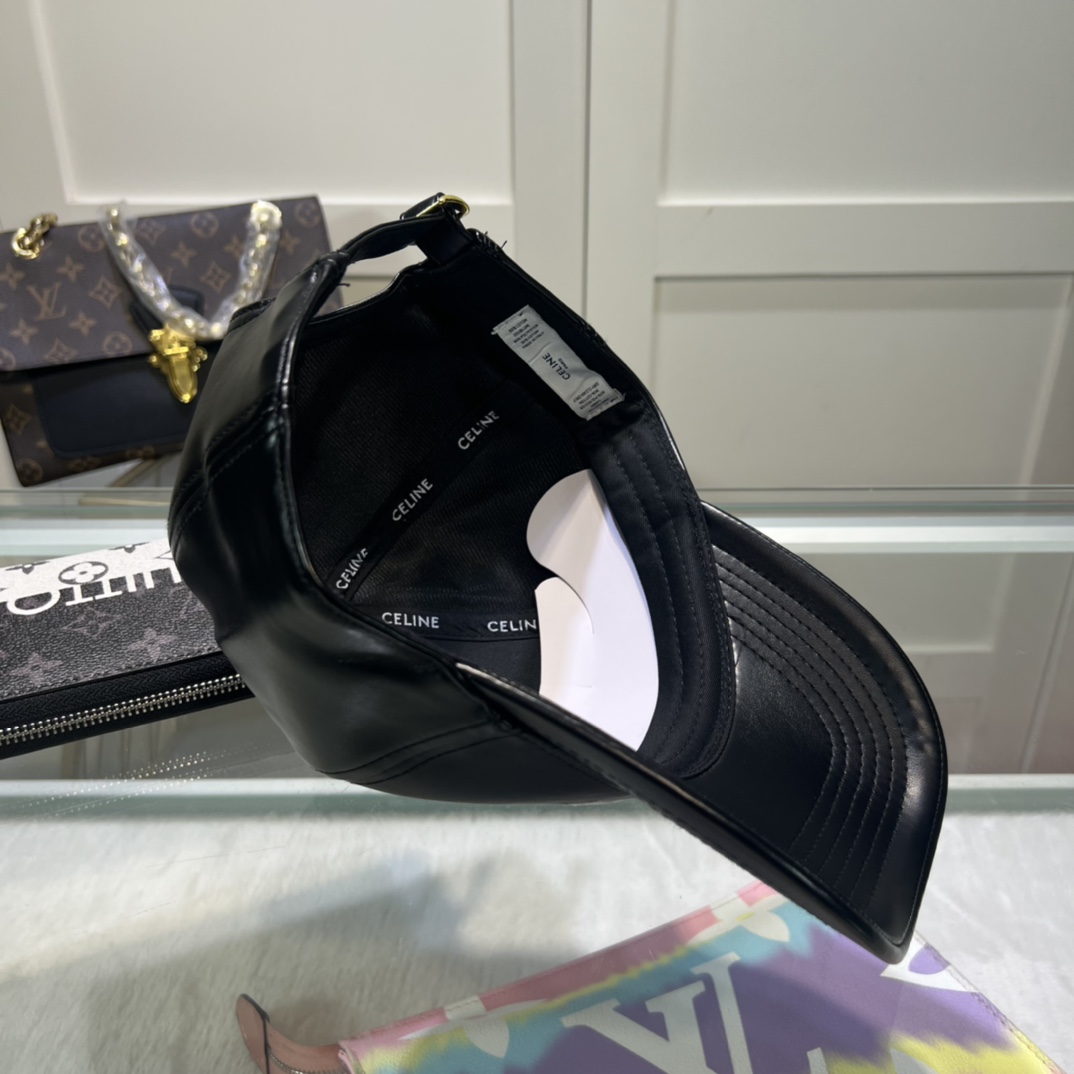 Celine Cap - PerfectKickZ