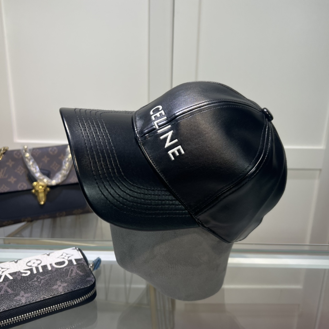 Celine Cap - PerfectKickZ