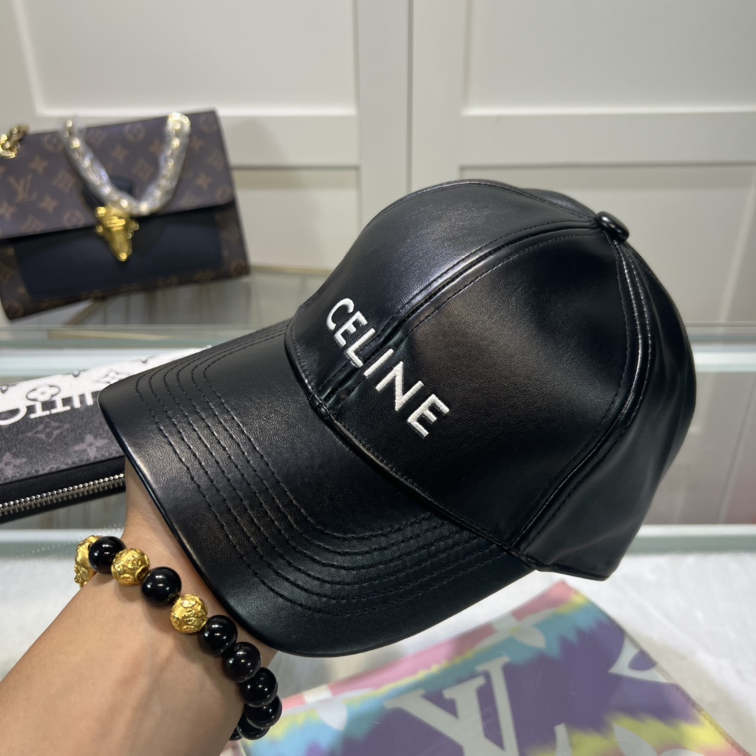 Celine Cap - PerfectKickZ