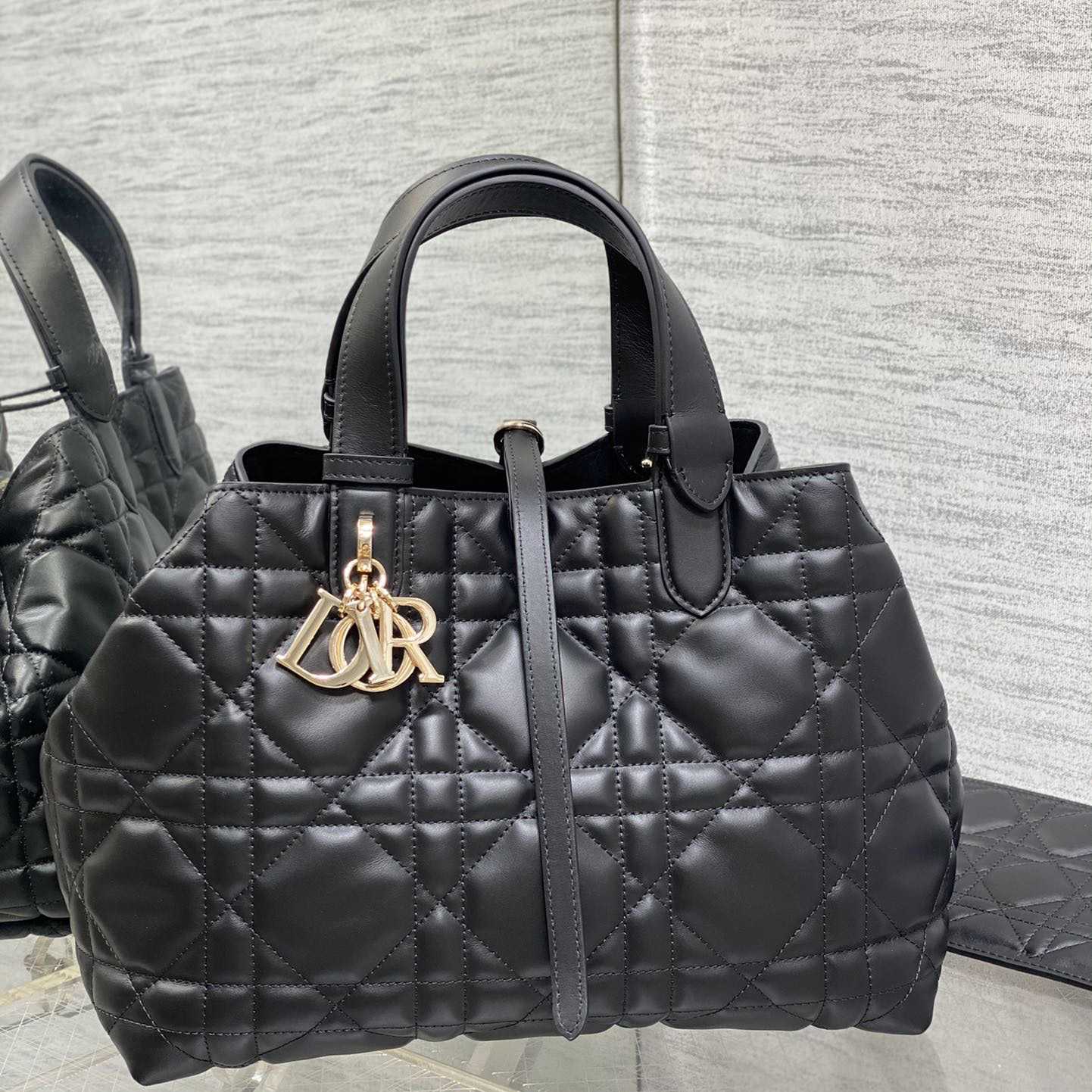 Dior Medium Dior Toujours Bag - PerfectKickZ