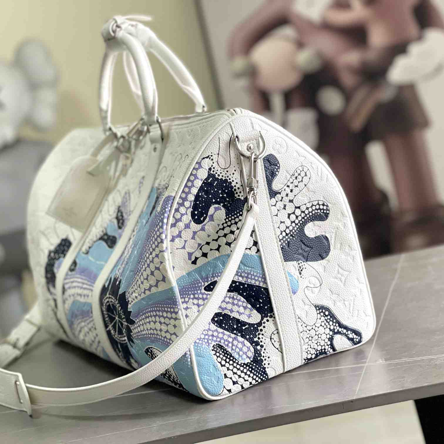 Louis Vuitton LV x YK Bandoulière Keepall 50    M21678 - PerfectKickZ