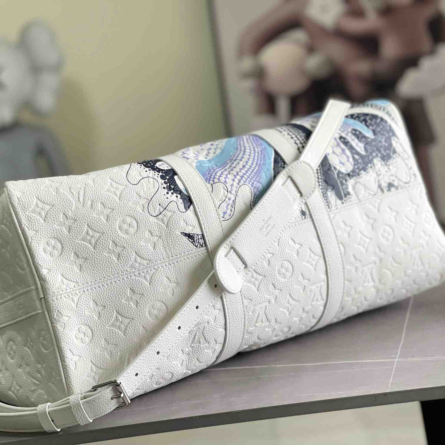 Louis Vuitton LV x YK Bandoulière Keepall 50    M21678 - PerfectKickZ