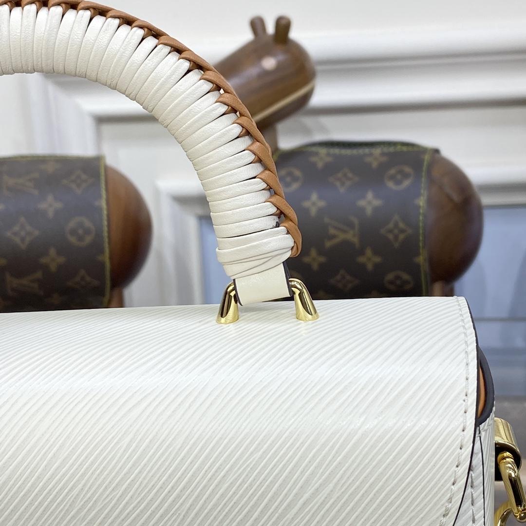 Louis Vuitton Twist MM Gold Honey Epi (23*17*9.5cm)      M22236 - PerfectKickZ