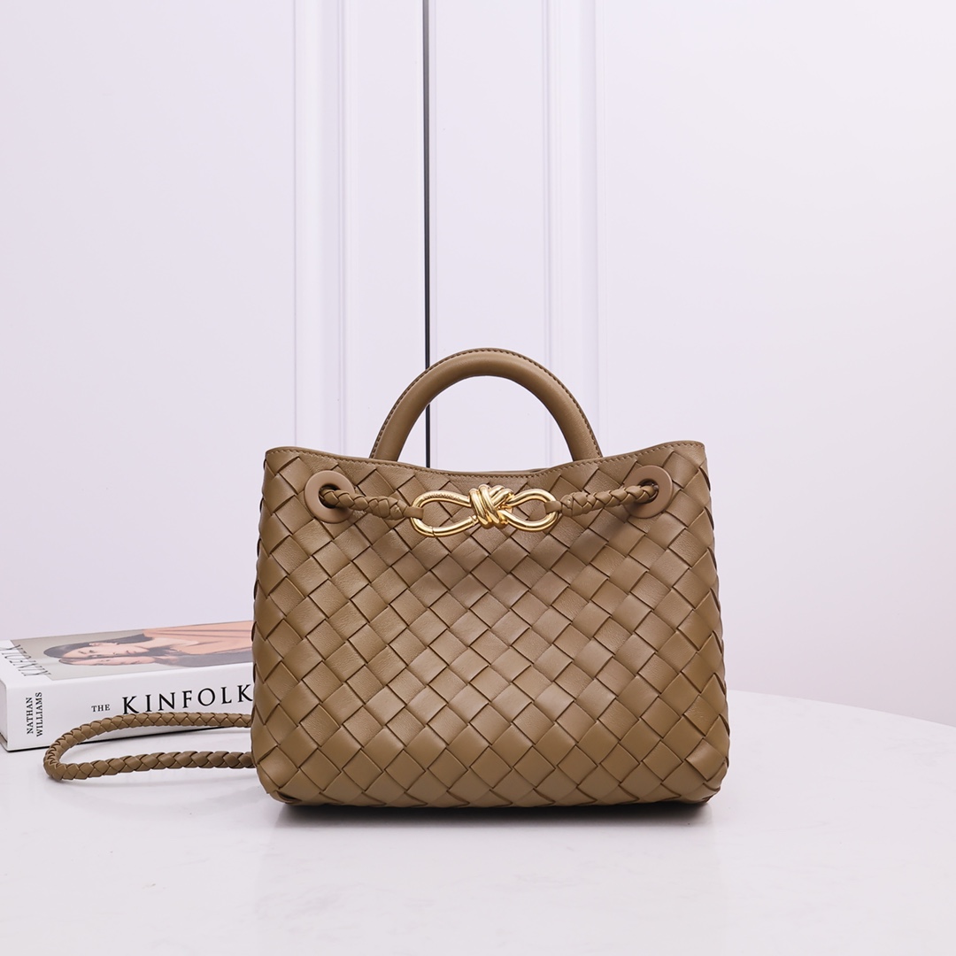 Bottega Veneta Small Andiamo - PerfectKickZ