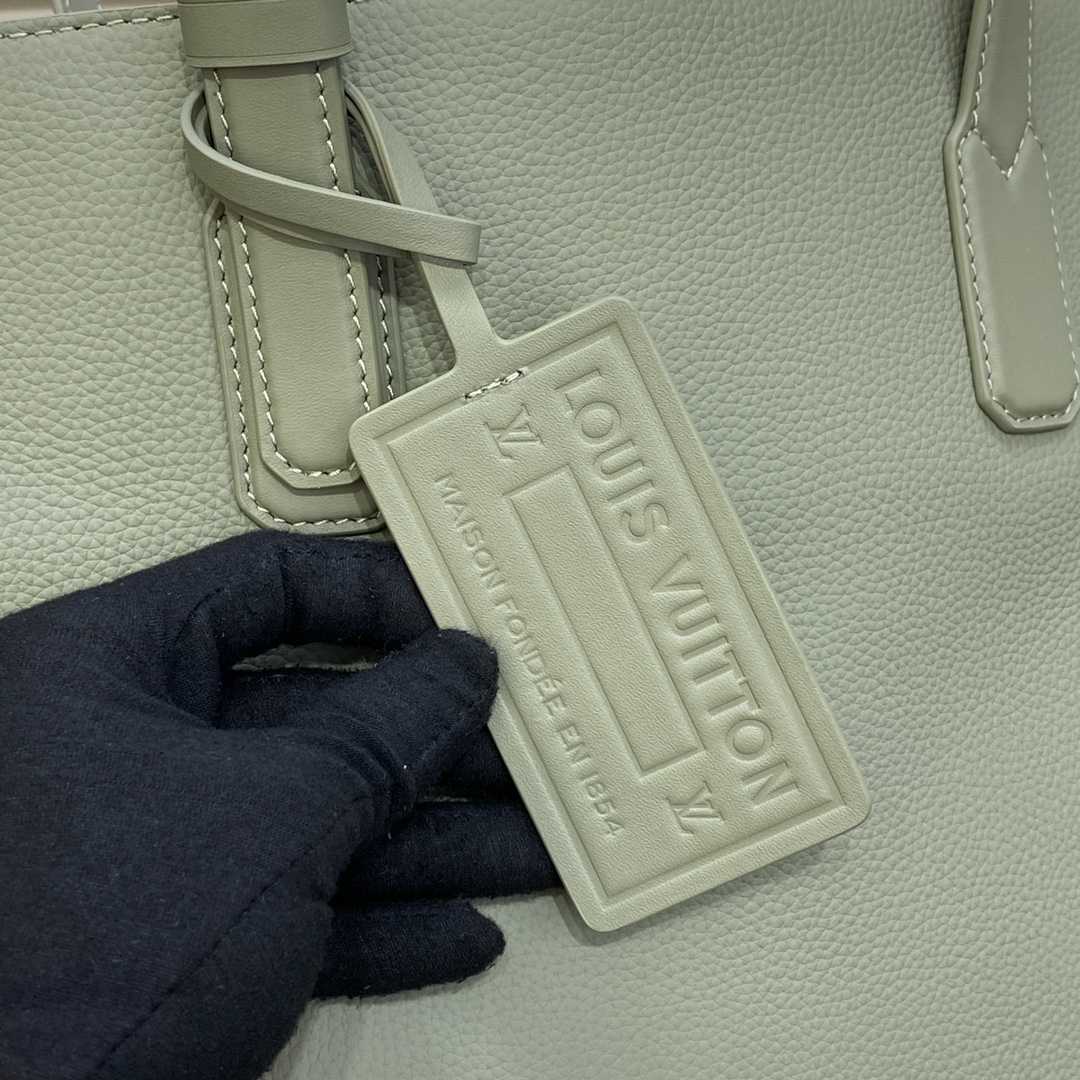 Louis Vuitton Fastline Tote LV Aerogram (38-32.5-13cm)    - PerfectKickZ