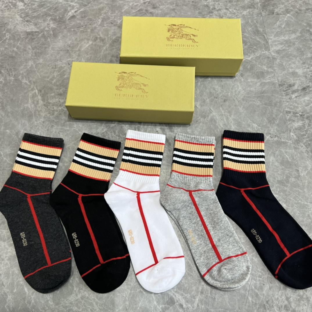 Burberry Socks/Box - PerfectKickZ