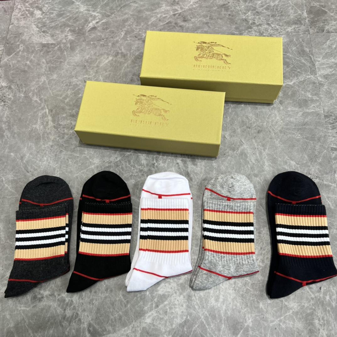 Burberry Socks/Box - PerfectKickZ