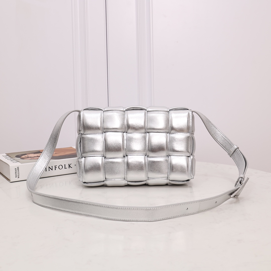 Bottega Veneta Silver Cassette Shoulder Bag  (6*18*8cm) - PerfectKickZ