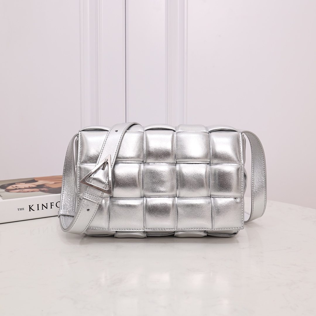 Bottega Veneta Silver Cassette Shoulder Bag  (6*18*8cm) - PerfectKickZ