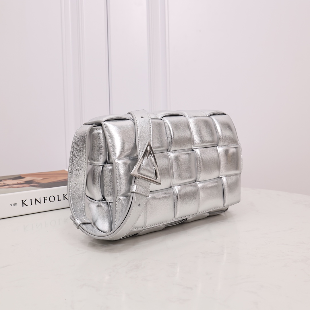 Bottega Veneta Silver Cassette Shoulder Bag  (6*18*8cm) - PerfectKickZ