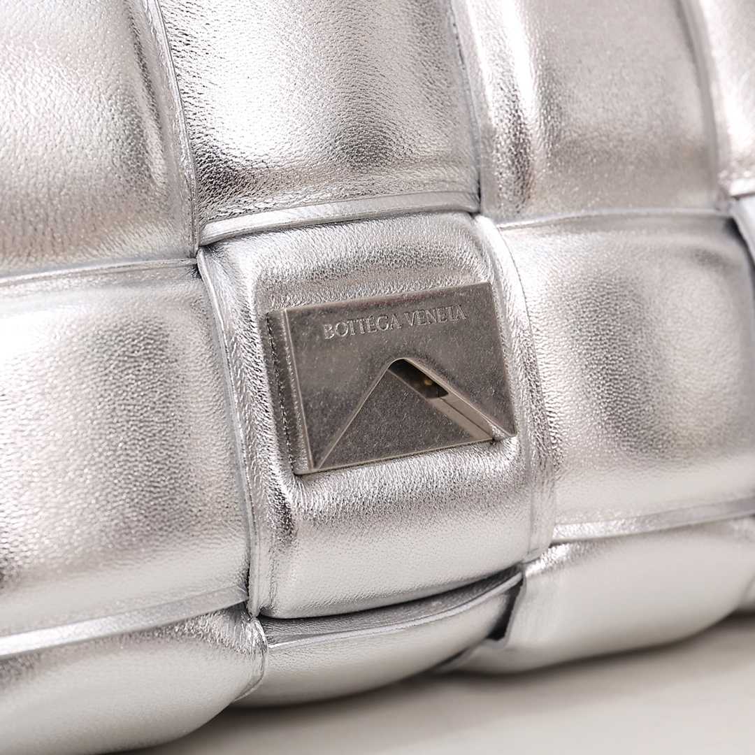 Bottega Veneta Silver Cassette Shoulder Bag  (6*18*8cm) - PerfectKickZ