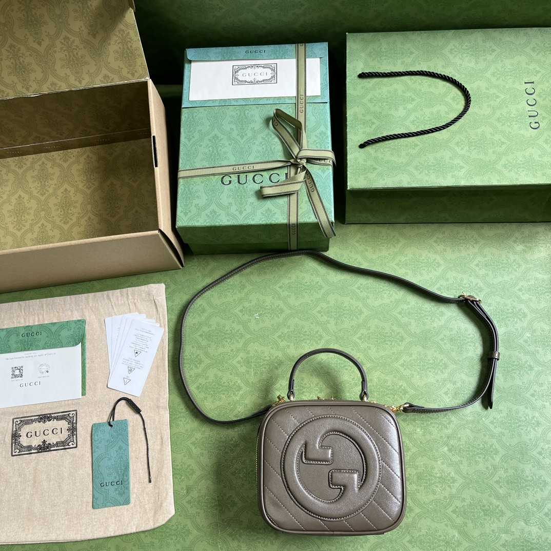 Gucci Blondie Top Handle Bag (17-15-9cm) - PerfectKickZ