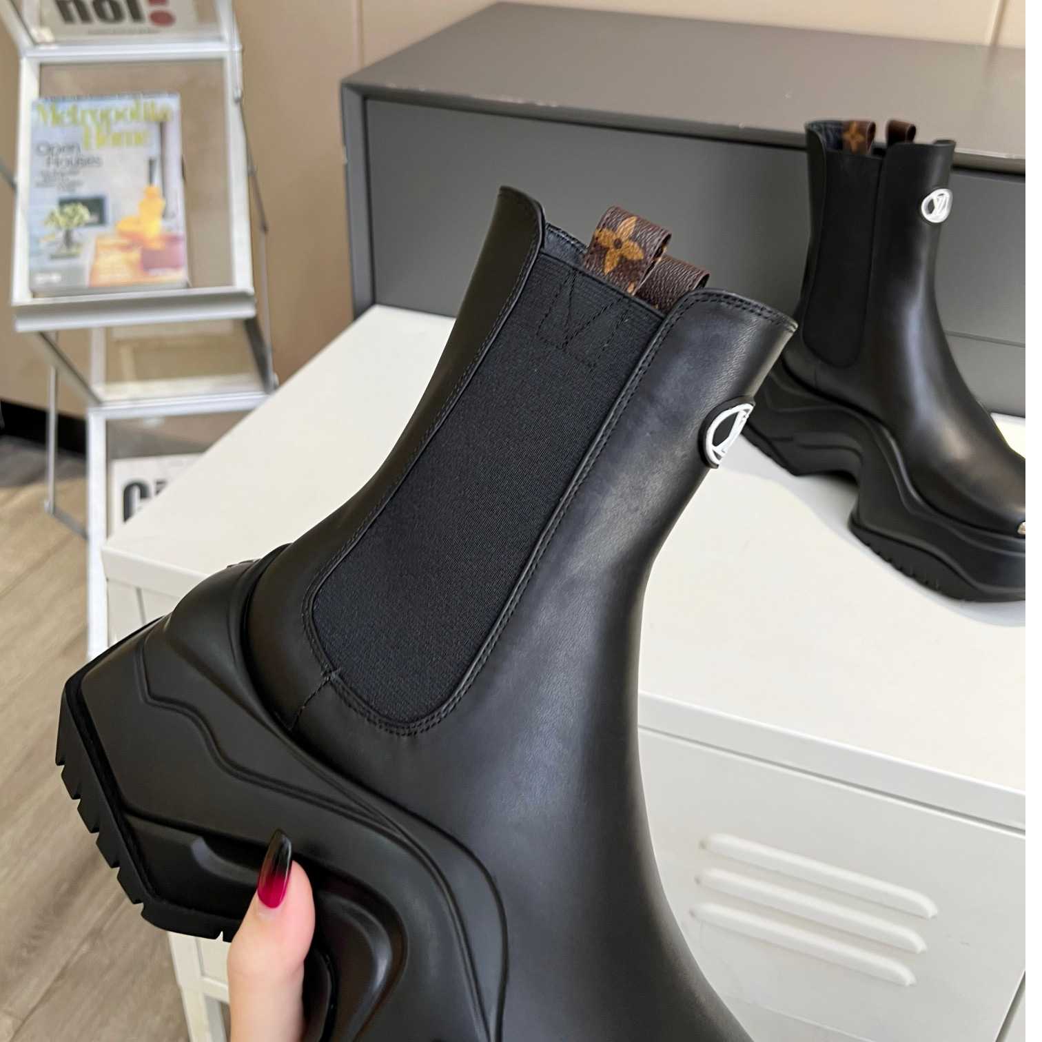 Louis Vuitton LV Archlight 2.0 Platform Ankle Boot - 