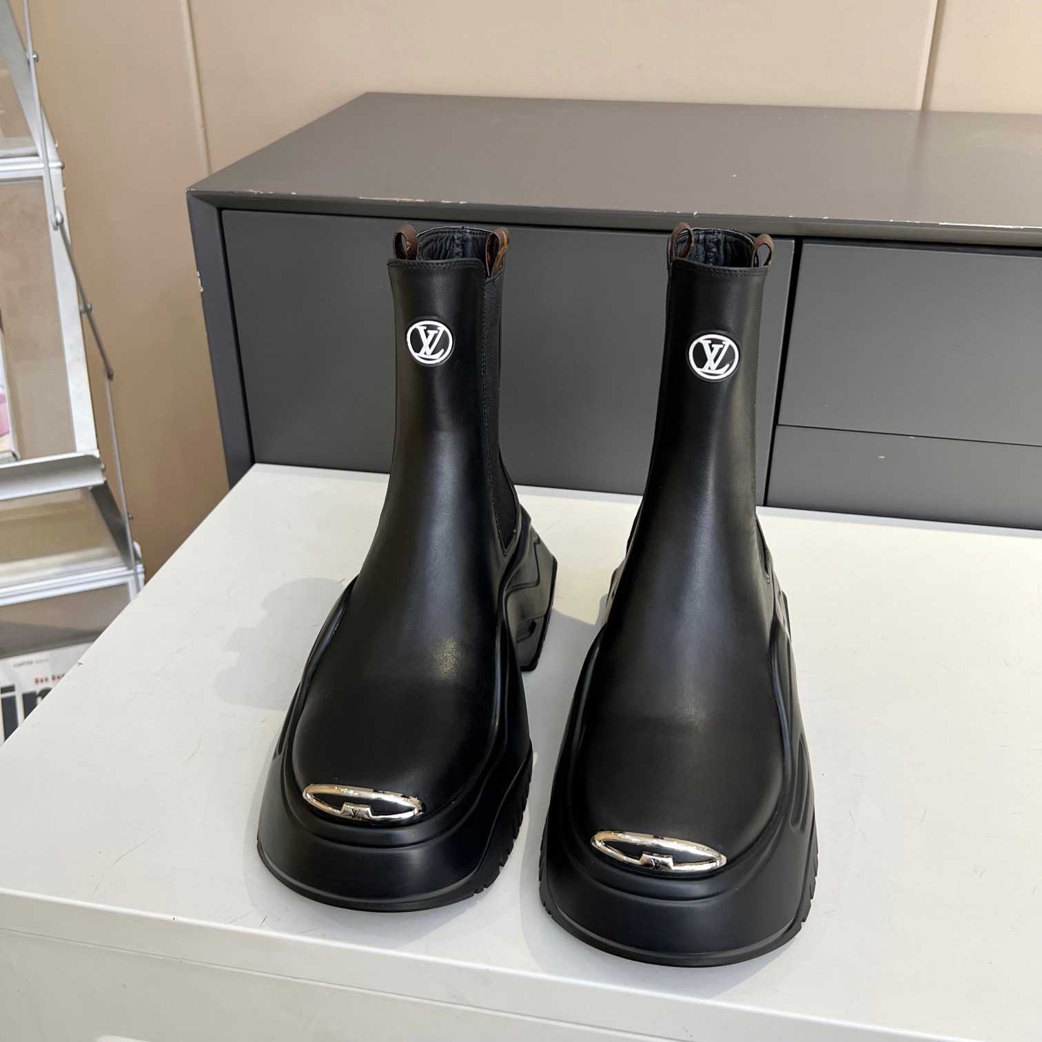 Louis Vuitton LV Archlight 2.0 Platform Ankle Boot - 