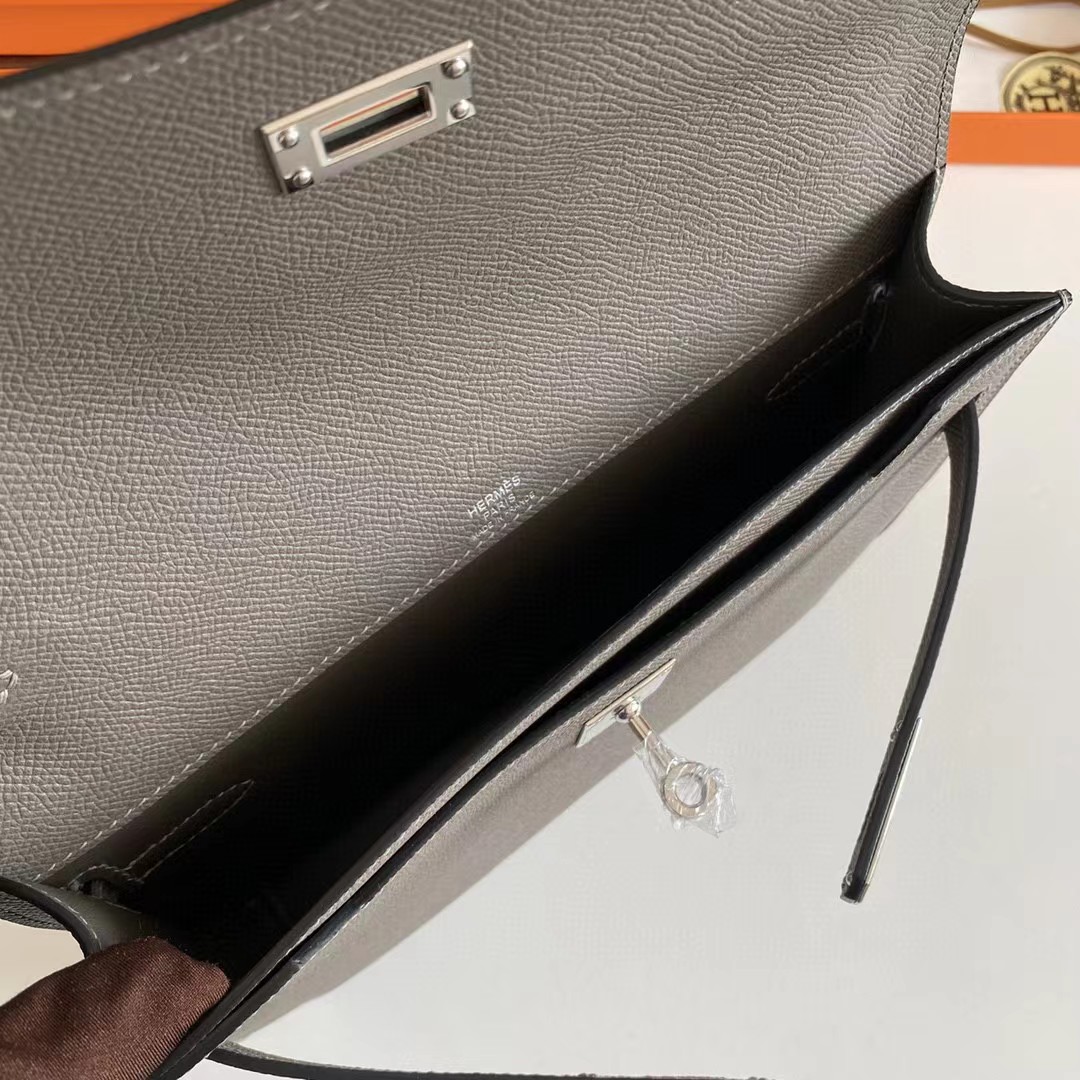 Hermes Kelly Dépêches Leather Bag (25-19-5cm) - PerfectKickZ