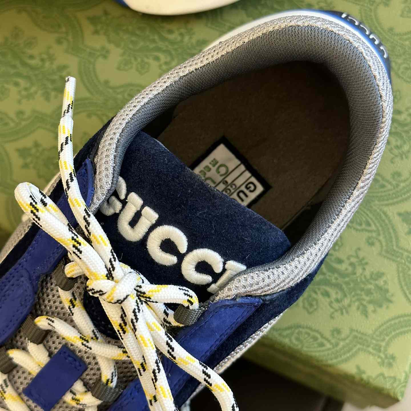 Gucci Run Sneaker - 
