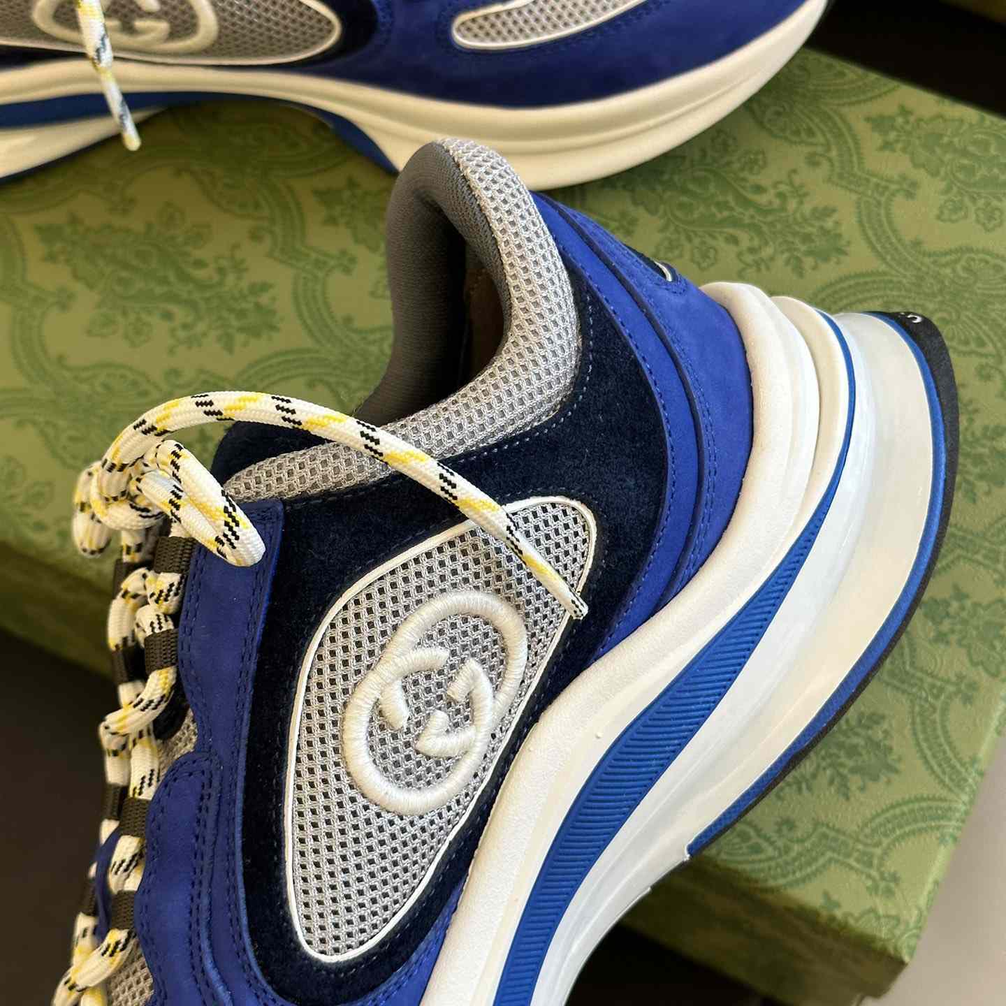 Gucci Run Sneaker - 