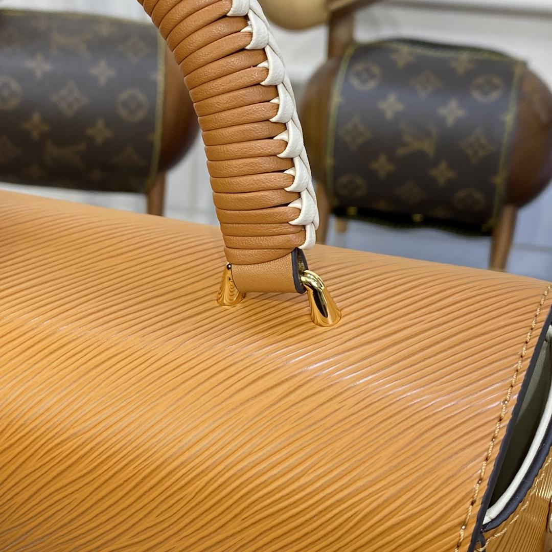 Louis Vuitton Twist MM Gold Honey Epi (23*17*9.5cm)      M22229 - PerfectKickZ
