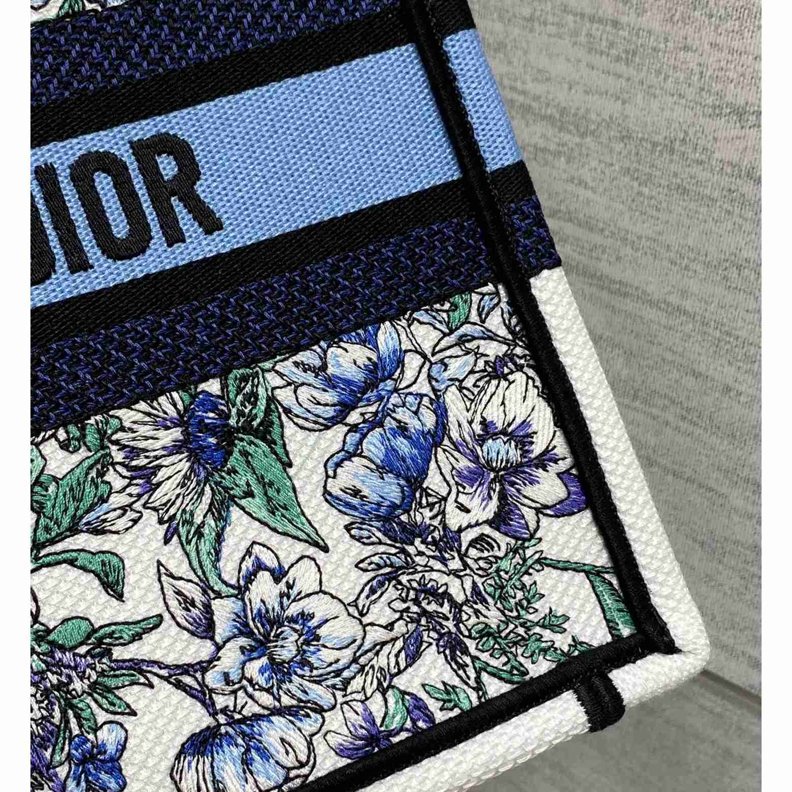 Dior Small Dior Book Tote - PerfectKickZ