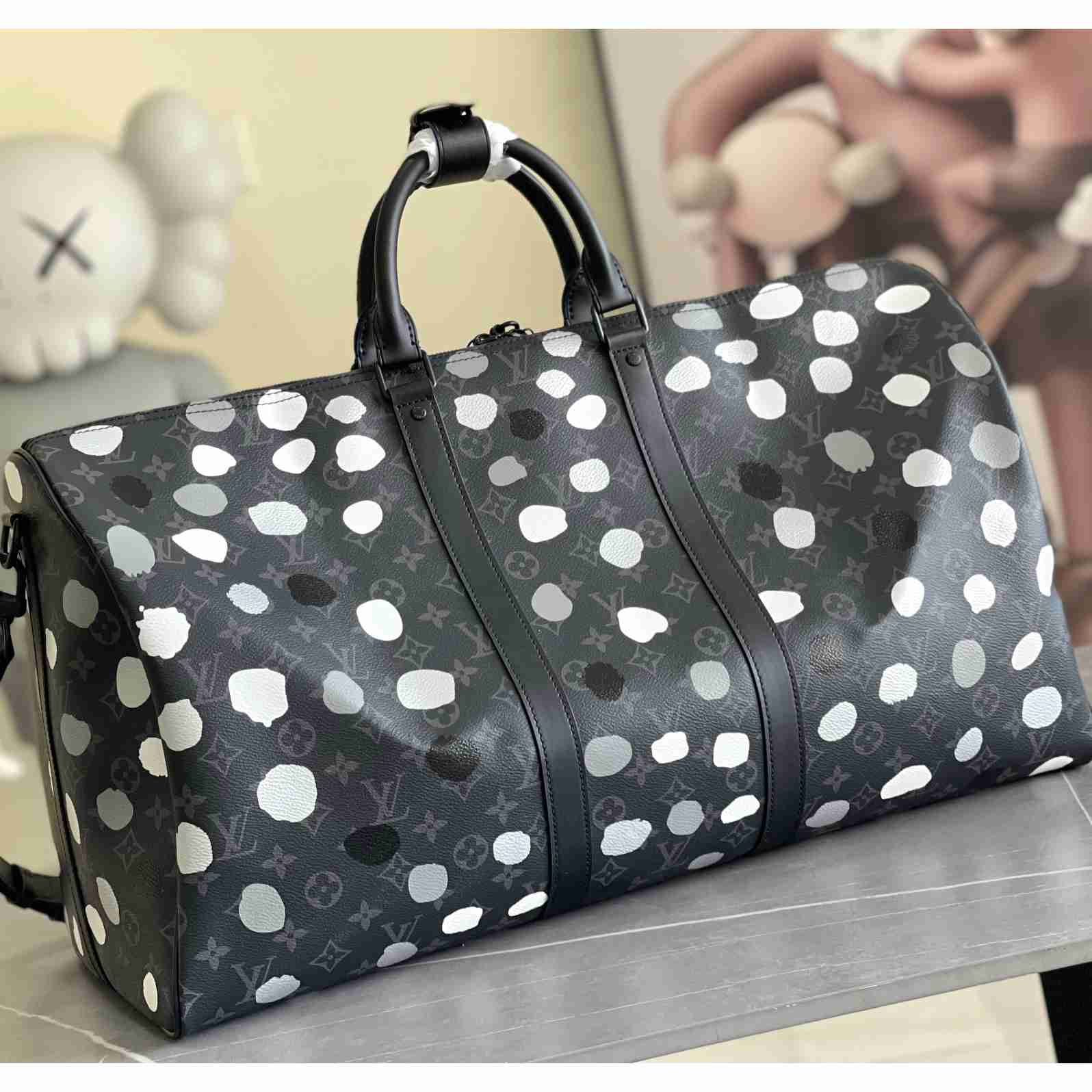 Louis Vuitton LV x YK Bandoulière Keepall 55   M46401 - PerfectKickZ