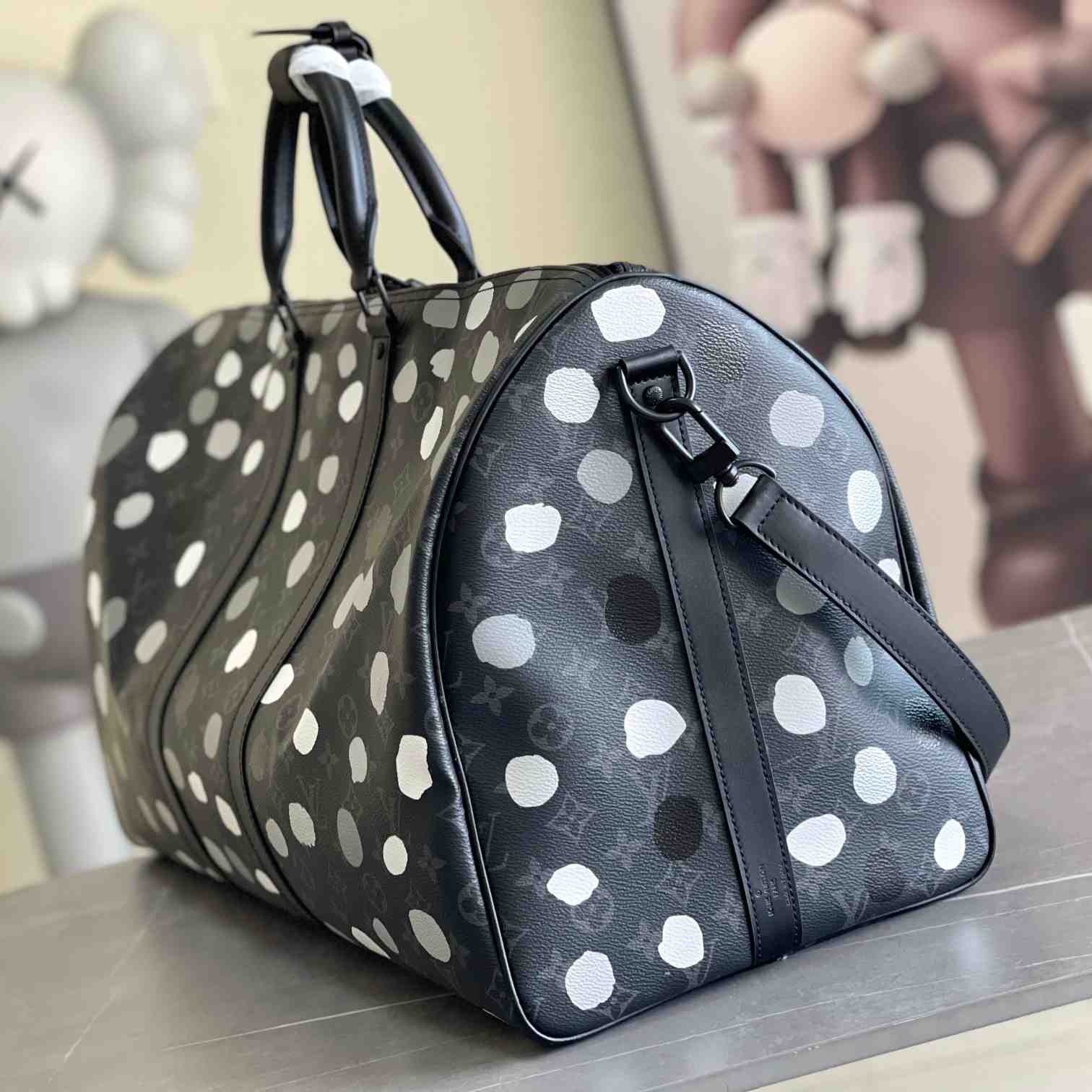 Louis Vuitton LV x YK Bandoulière Keepall 55   M46401 - PerfectKickZ